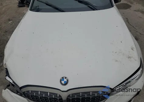 2022 BMW M340I z USA, uszkodzony, nr VIN 3MW5U7J0XN8C32133